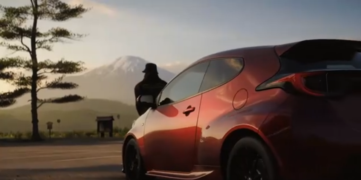 《极限竞速：地平线6》秋叶原飙车高达空降现场引玩家惊叹(图8)